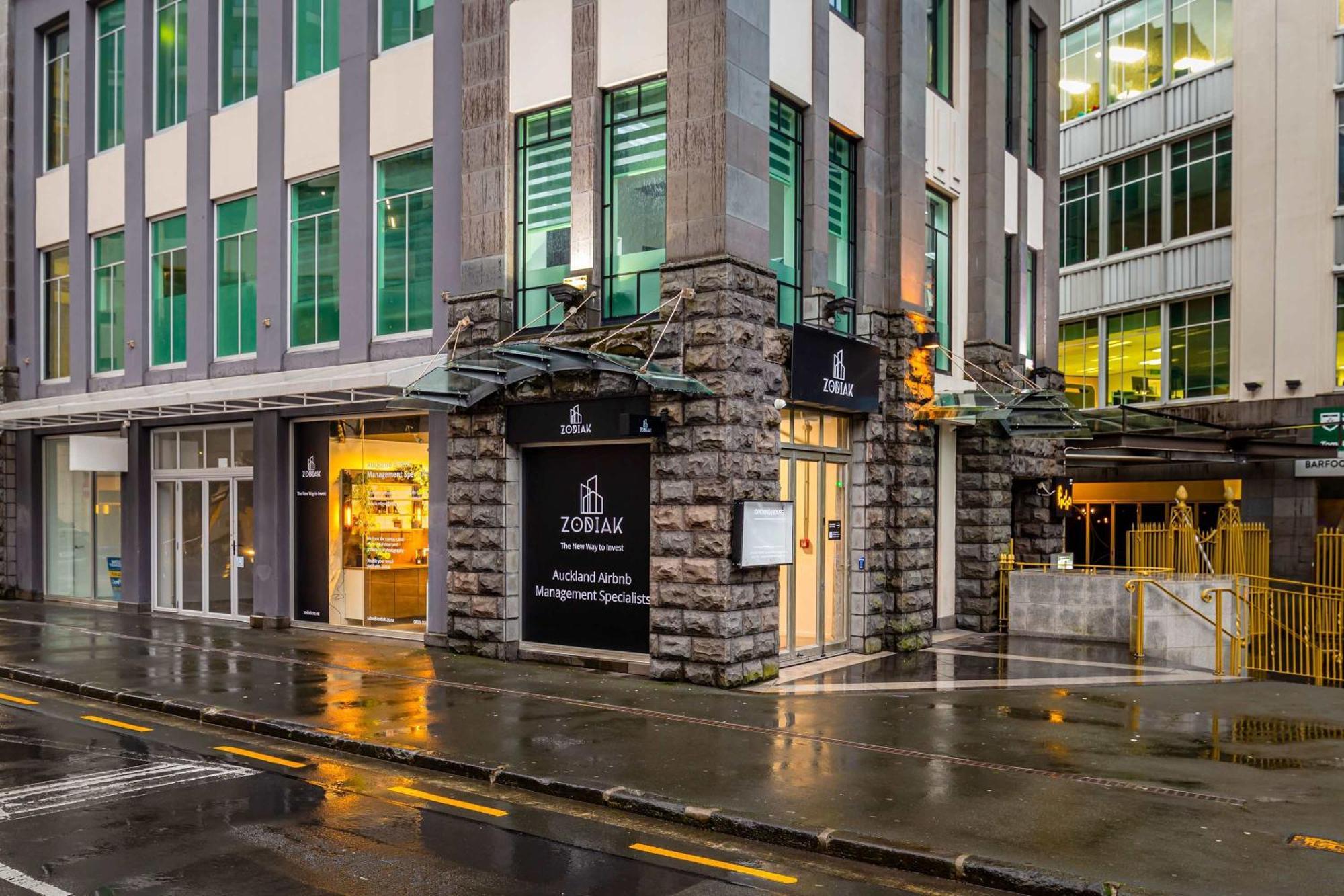 Apartment Getaway 1br W Pool & Gym Near Hotspots Auckland